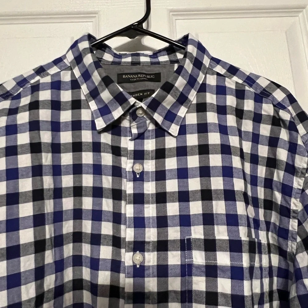 Banana Republic Men’s XL Flannel Camden Fit Button Up Shirt Plaid Blue X Large